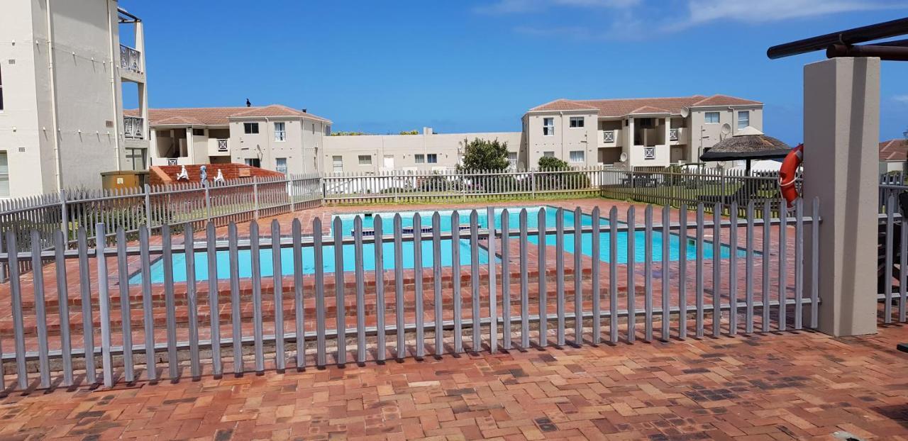 Hermanus Beach Club Екстер'єр фото